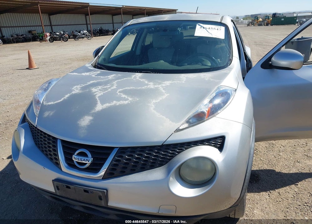 2011 NISSAN JUKE SV VIN: JN8AF5MR9BT001582