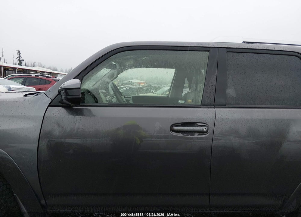 2016 TOYOTA 4RUNNER SR VIN: JTEBU5JR8G5353795