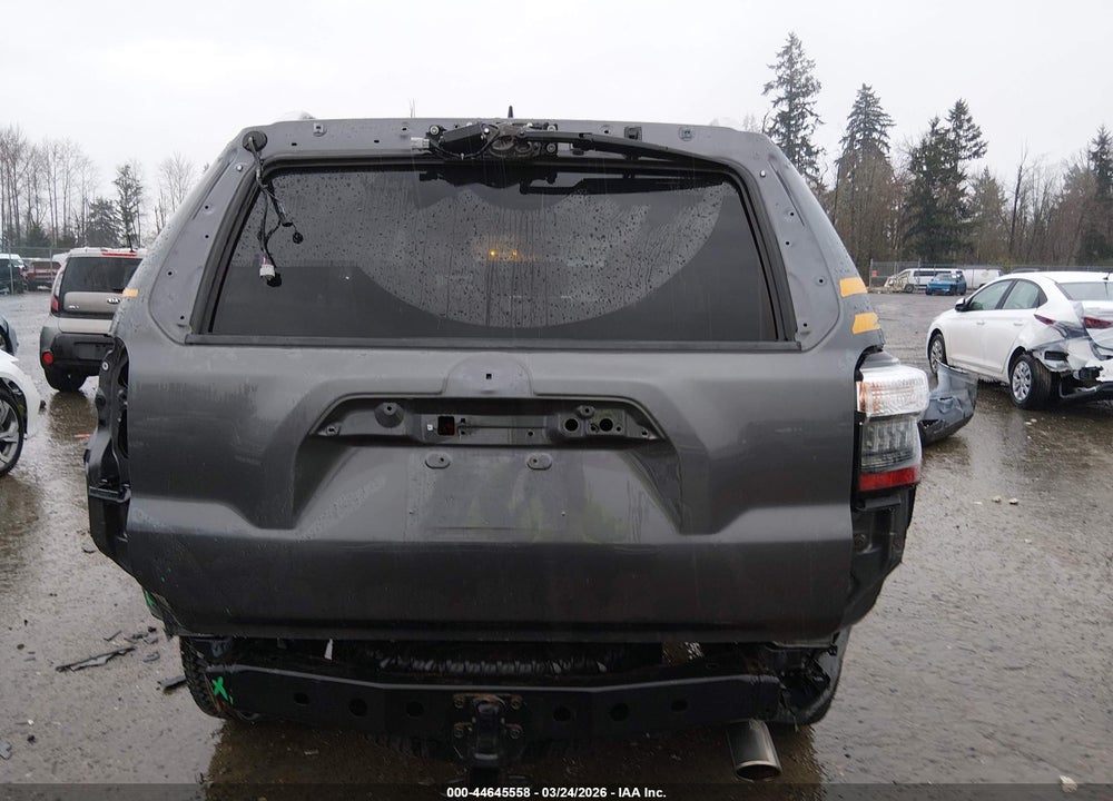 2016 TOYOTA 4RUNNER SR VIN: JTEBU5JR8G5353795