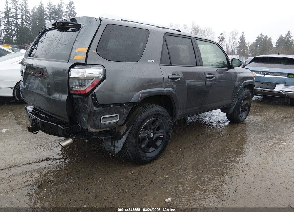2016 TOYOTA 4RUNNER SR VIN: JTEBU5JR8G5353795
