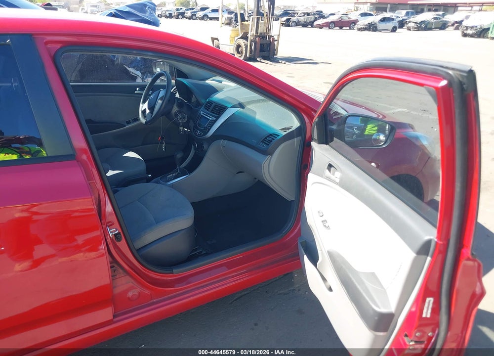 2013 HYUNDAI ACCENT GLS VIN: KMHCT4AE0DU521736