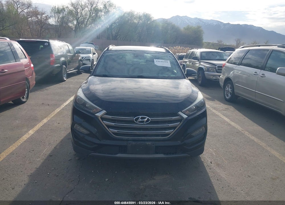 2016 HYUNDAI TUCSON LIMITED VIN: KM8J3CA2XGU233590