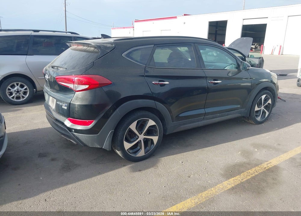 2016 HYUNDAI TUCSON LIMITED VIN: KM8J3CA2XGU233590