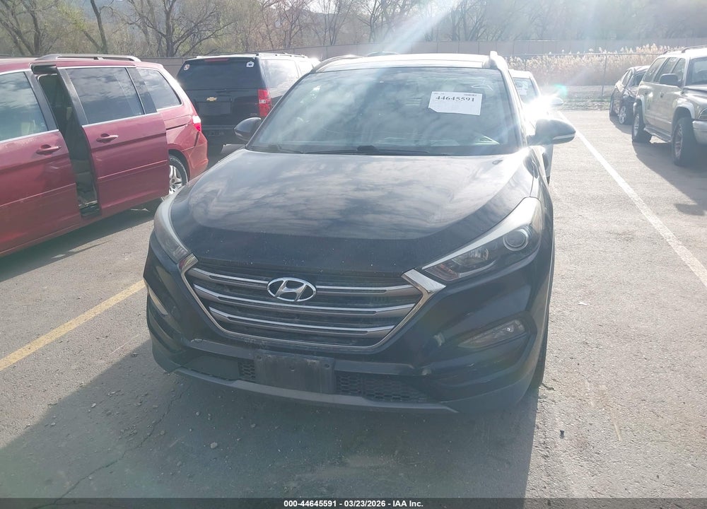 2016 HYUNDAI TUCSON LIMITED VIN: KM8J3CA2XGU233590