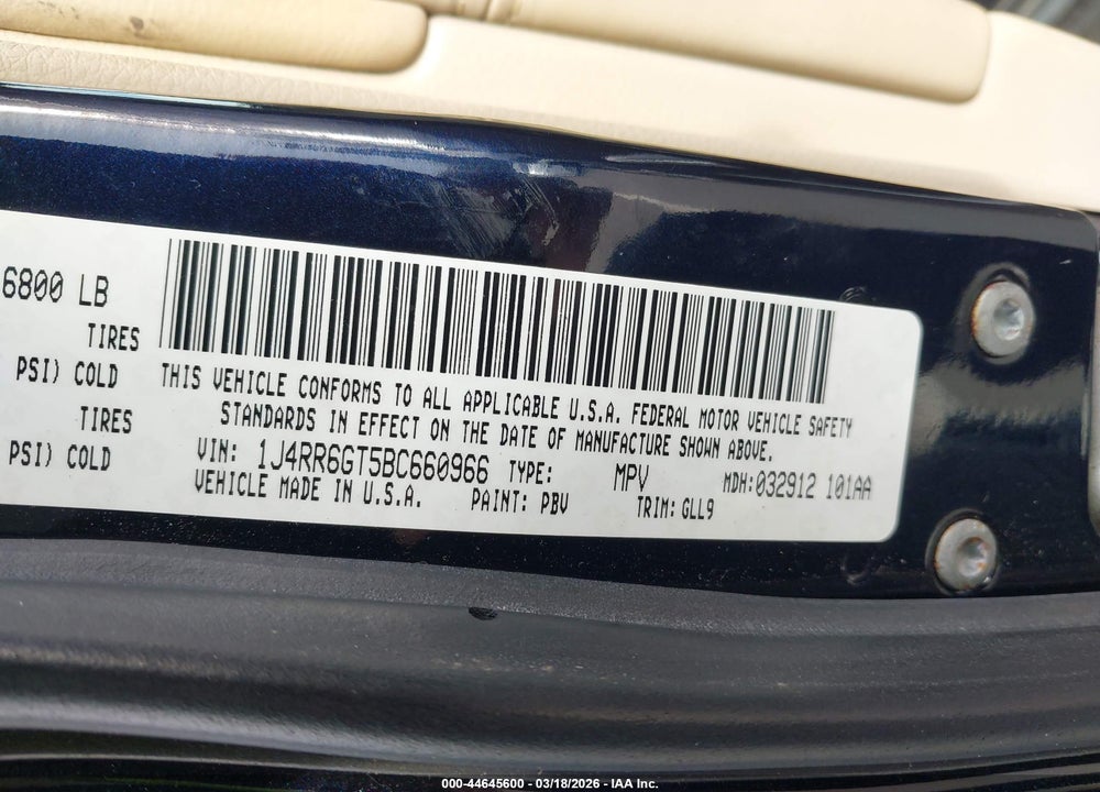 2011 JEEP GRAND CHEROKEE OVERLAND VIN: 1J4RR6GT5BC660966
