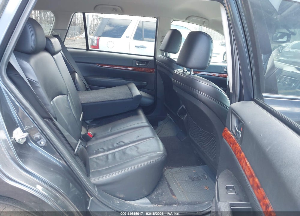 2011 SUBARU OUTBACK 2.5I LIMITED VIN: 4S4BRBJC1B3342749