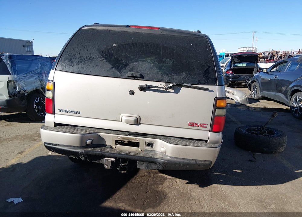 2005 GMC YUKON DENALI VIN: 1GKEK63U55J246274