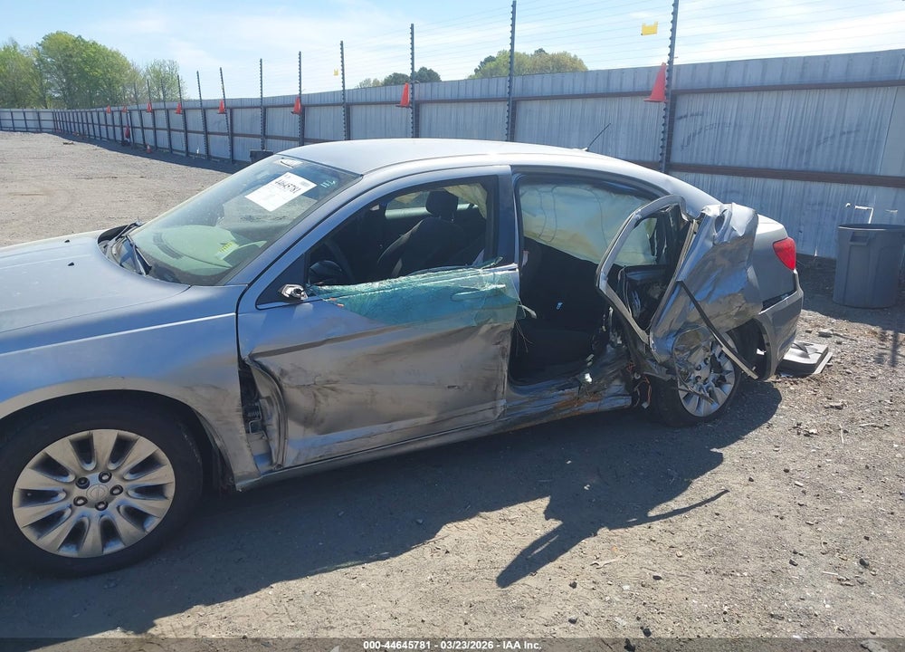 2014 CHRYSLER 200 LX VIN: 1C3CCBAB9EN142278
