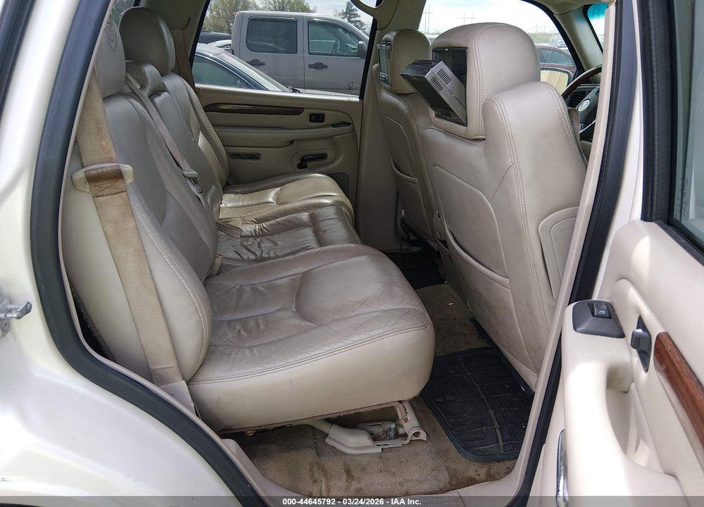 2004 CADILLAC ESCALADE STANDARD VIN: 1GYEK63N04R294408