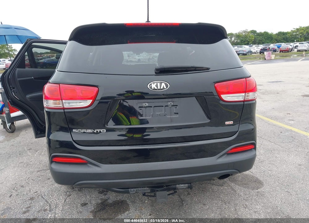 2016 KIA SORENTO 2.4L L VIN: 5XYPG4A34GG103744