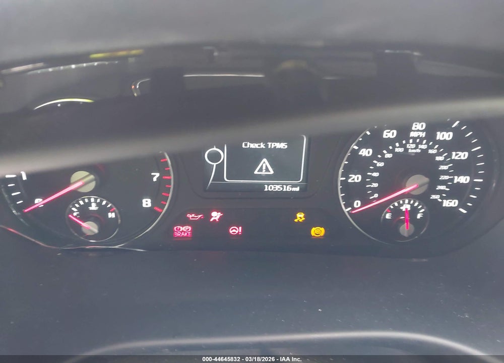 2016 KIA SORENTO 2.4L L VIN: 5XYPG4A34GG103744