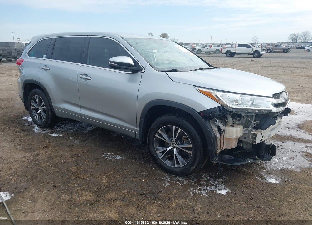 2018 TOYOTA HIGHLANDER LE PLUS VIN: 5TDZZRFH3JS281689
