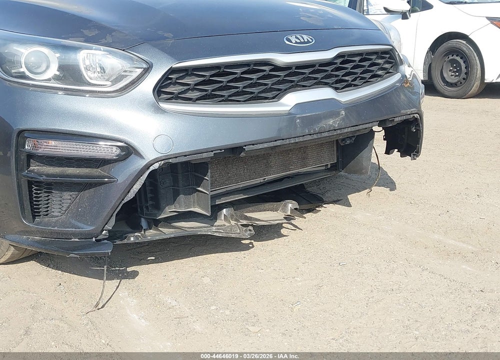 2019 KIA FORTE LXS VIN: 3KPF24ADXKE032946