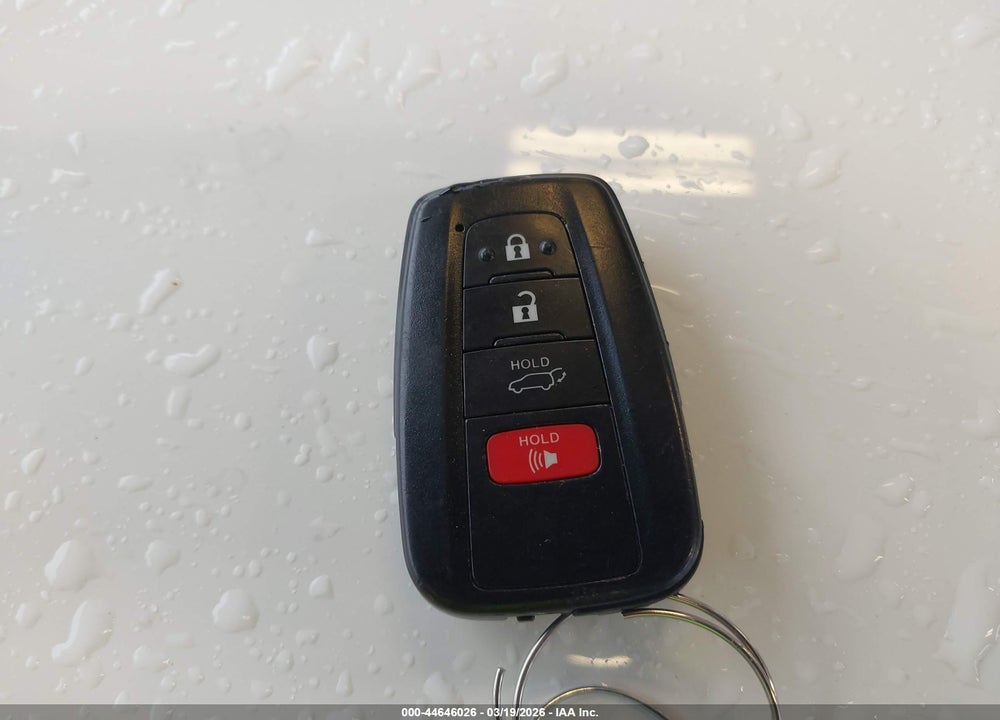 2024 TOYOTA RAV4 HYBRID XLE VIN: JTMRWRFV5RD274362