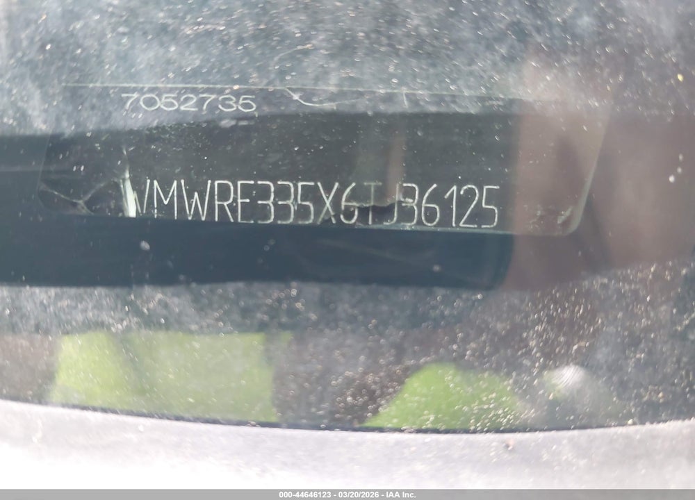 2006 MINI COOPER S VIN: WMWRE335X6TJ36125
