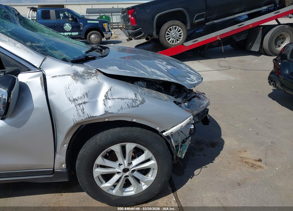 2016 NISSAN ROGUE SV VIN: JN8AT2MT9GW024384