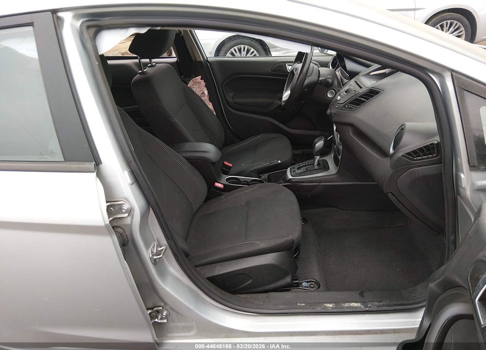 2015 FORD FIESTA SE VIN: 3FADP4EJ5FM140854