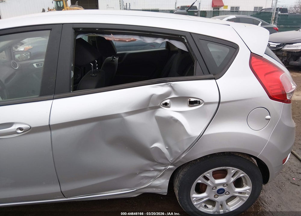 2015 FORD FIESTA SE VIN: 3FADP4EJ5FM140854