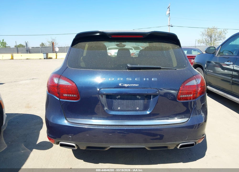 2012 PORSCHE CAYENNE VIN: WP1AA2A2XCLA11537