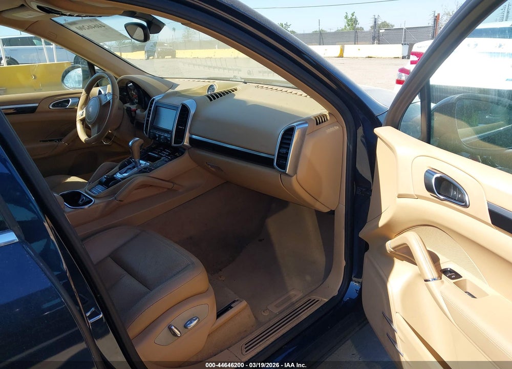 2012 PORSCHE CAYENNE VIN: WP1AA2A2XCLA11537