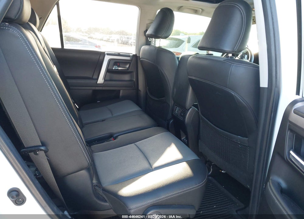 2020 TOYOTA 4RUNNER SR5 PREMIUM VIN: JTEBU5JR8L5780940