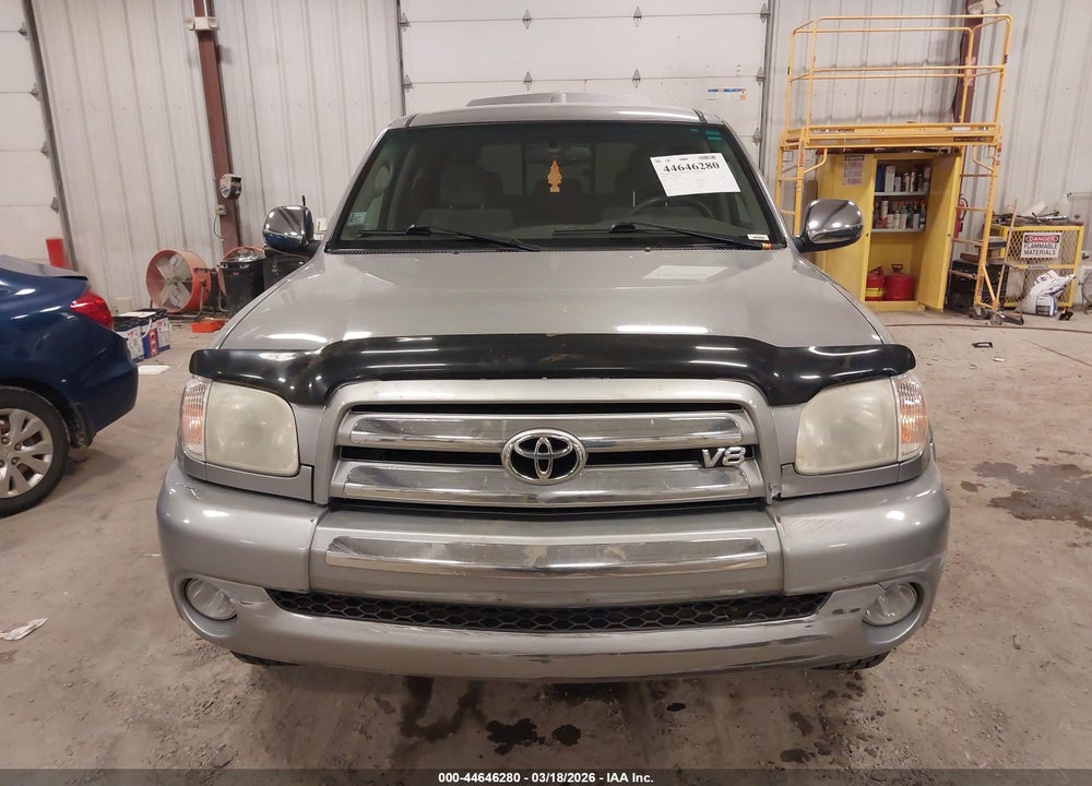 2005 TOYOTA TUNDRA SR5 V8 VIN: 5TBBT44135S468764