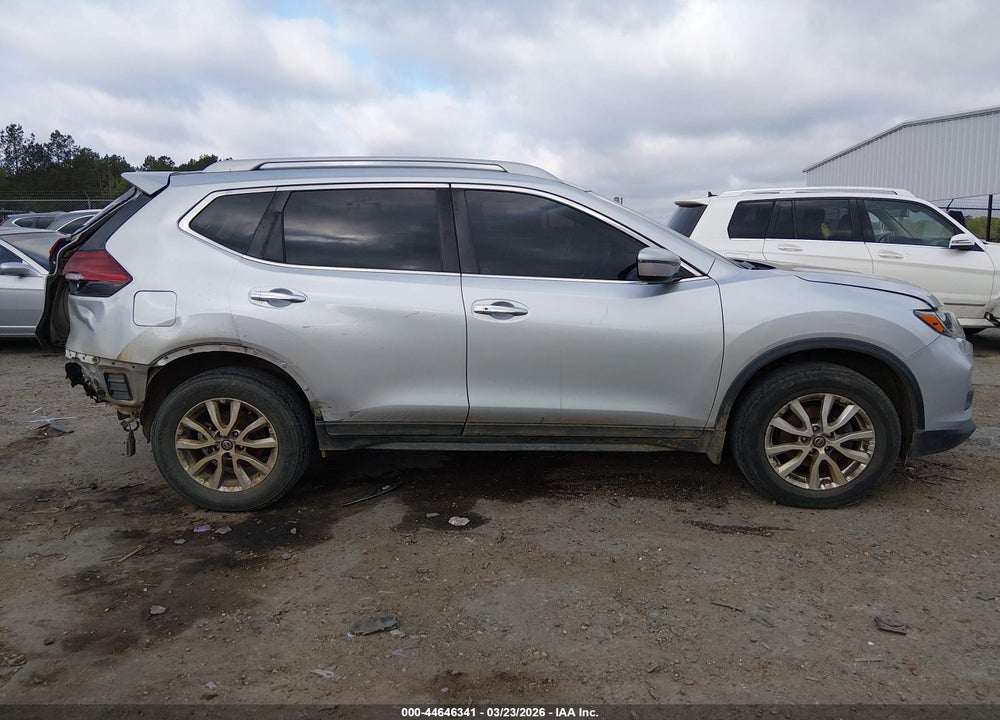2018 NISSAN ROGUE SV VIN: 5N1AT2MV4JC771554