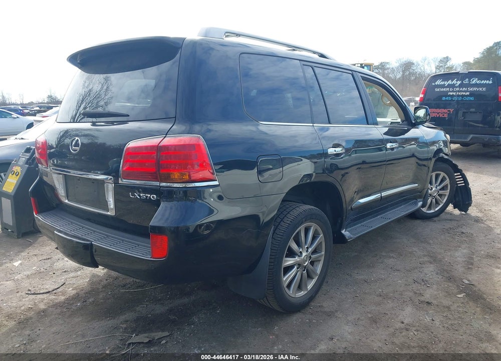 2011 LEXUS LX 570 VIN: JTJHY7AX3B4083481