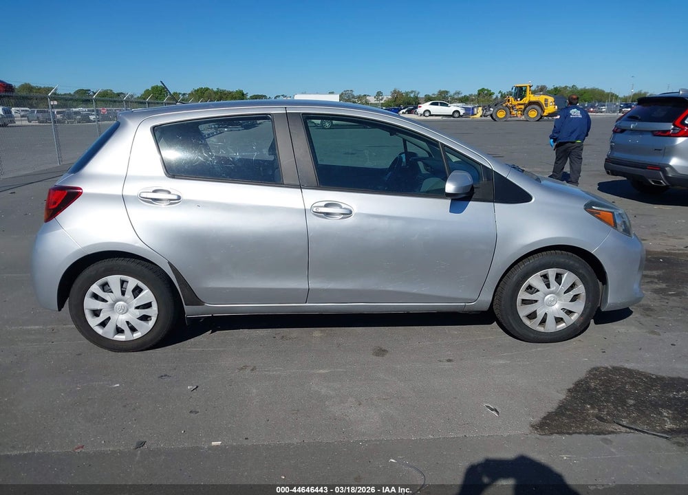 2017 TOYOTA YARIS L VIN: VNKKTUD32HA075260