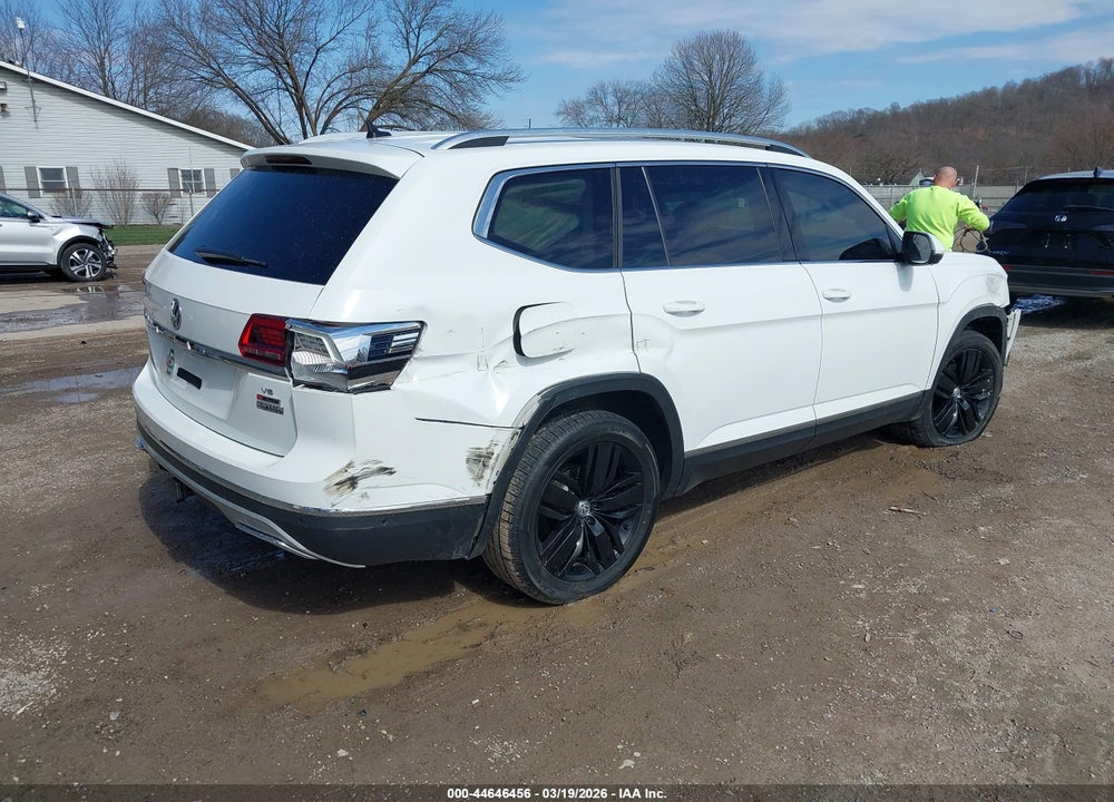 2018 VOLKSWAGEN ATLAS 3.6L V6 SEL PREMIUM VIN: 1V2NR2CA0JC575158