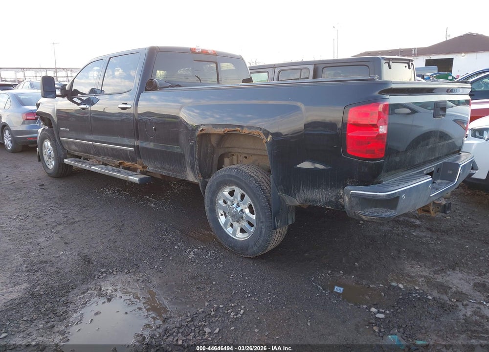 2015 CHEVROLET SILVERADO 3500HD LTZ VIN: 1GC4K0E89FF148423