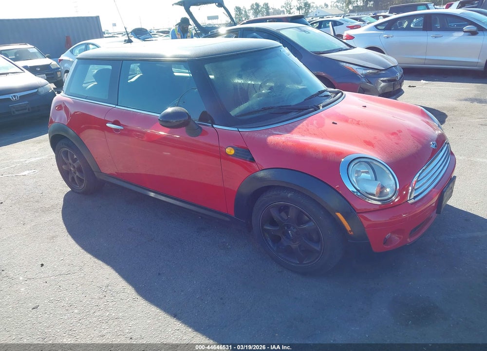 2010 MINI COOPER VIN: WMWMF3C51ATZ67108