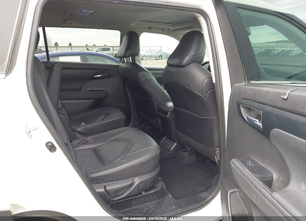 2020 TOYOTA HIGHLANDER HYBRID XLE VIN: 5TDGBRCH9LS510380