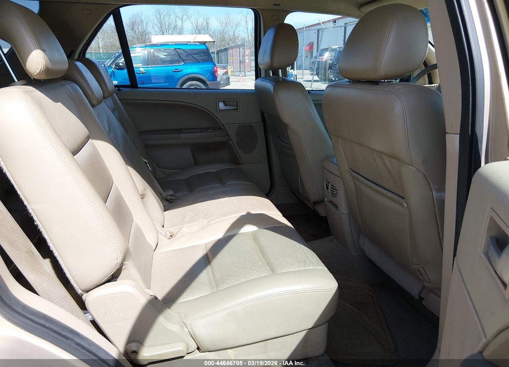 2007 FORD FREESTYLE SEL VIN: 1FMDK05107GA32750