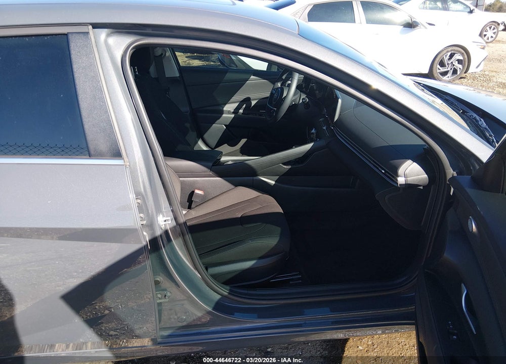 2025 HYUNDAI ELANTRA SEL CONVENIENCE VIN: KMHLS4DGXSU952212