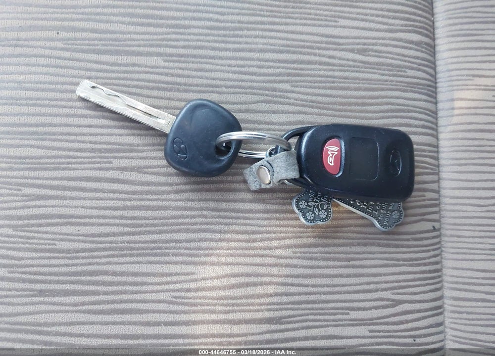2014 HYUNDAI SONATA GLS VIN: 5NPEB4AC3EH863269