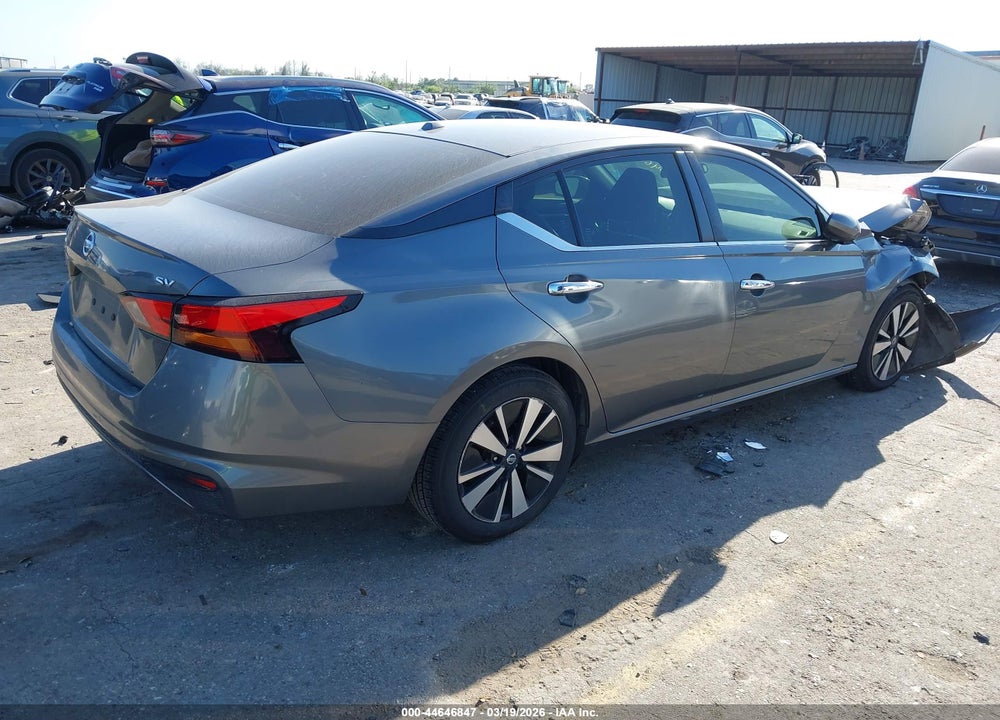 2021 NISSAN ALTIMA SV FWD VIN: 1N4BL4DV9MN365658