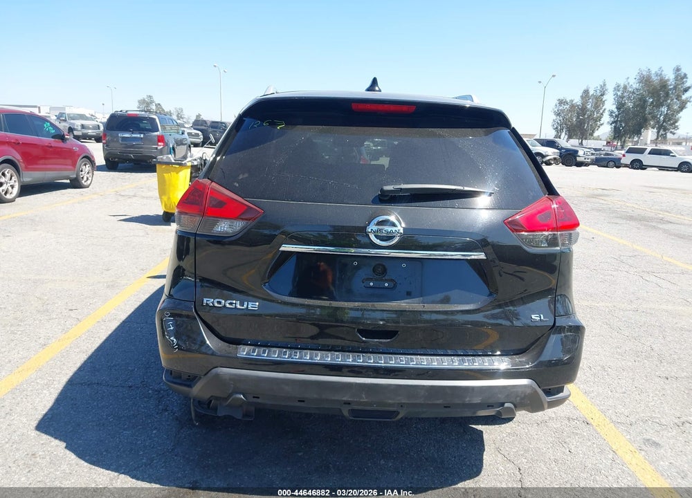 2018 NISSAN ROGUE SL VIN: JN8AT2MT4JW464021