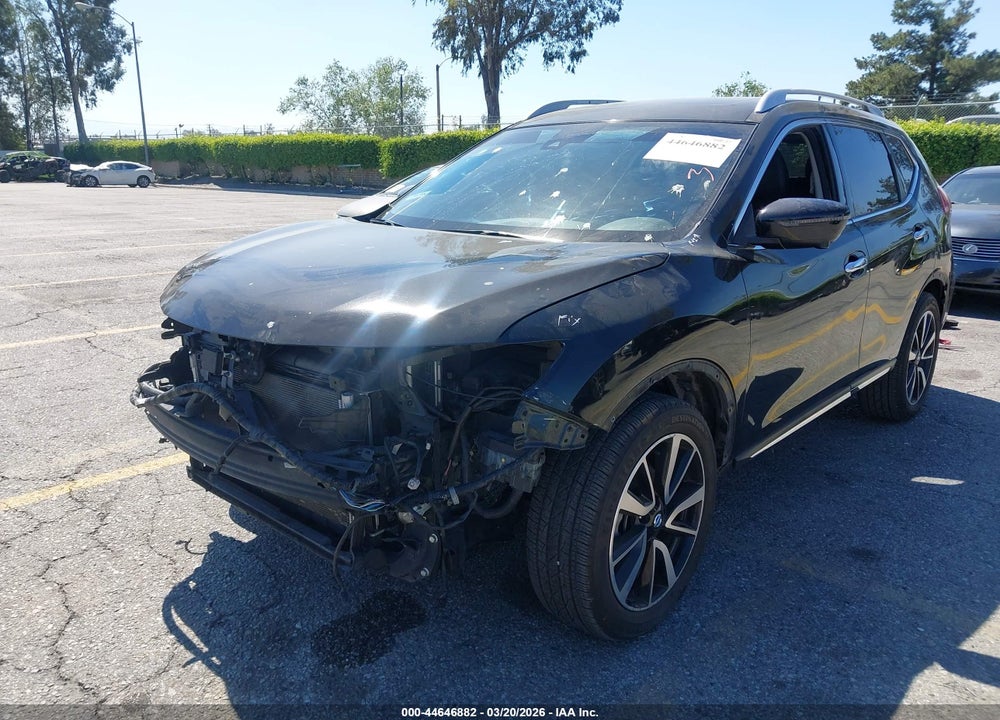 2018 NISSAN ROGUE SL VIN: JN8AT2MT4JW464021
