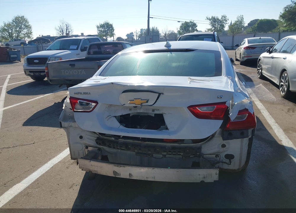 2018 CHEVROLET MALIBU LT VIN: 1G1ZD5ST1JF121787