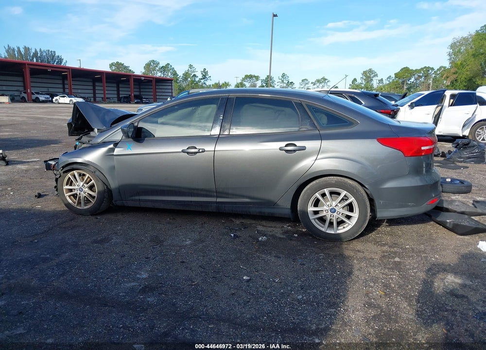 2018 FORD FOCUS SE VIN: 1FADP3F26JL256530
