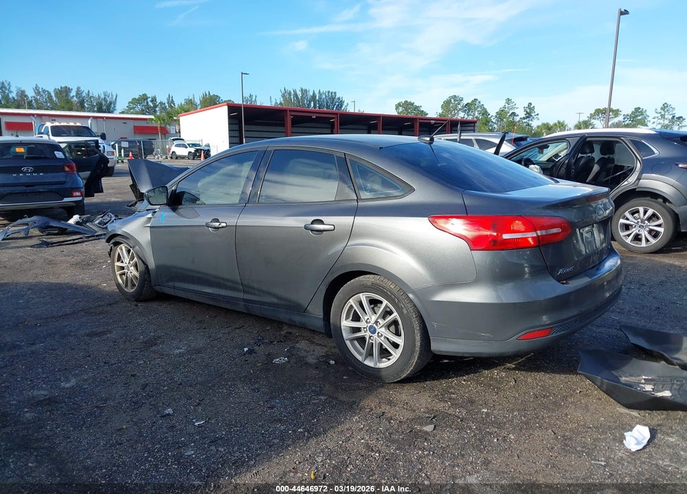 2018 FORD FOCUS SE VIN: 1FADP3F26JL256530