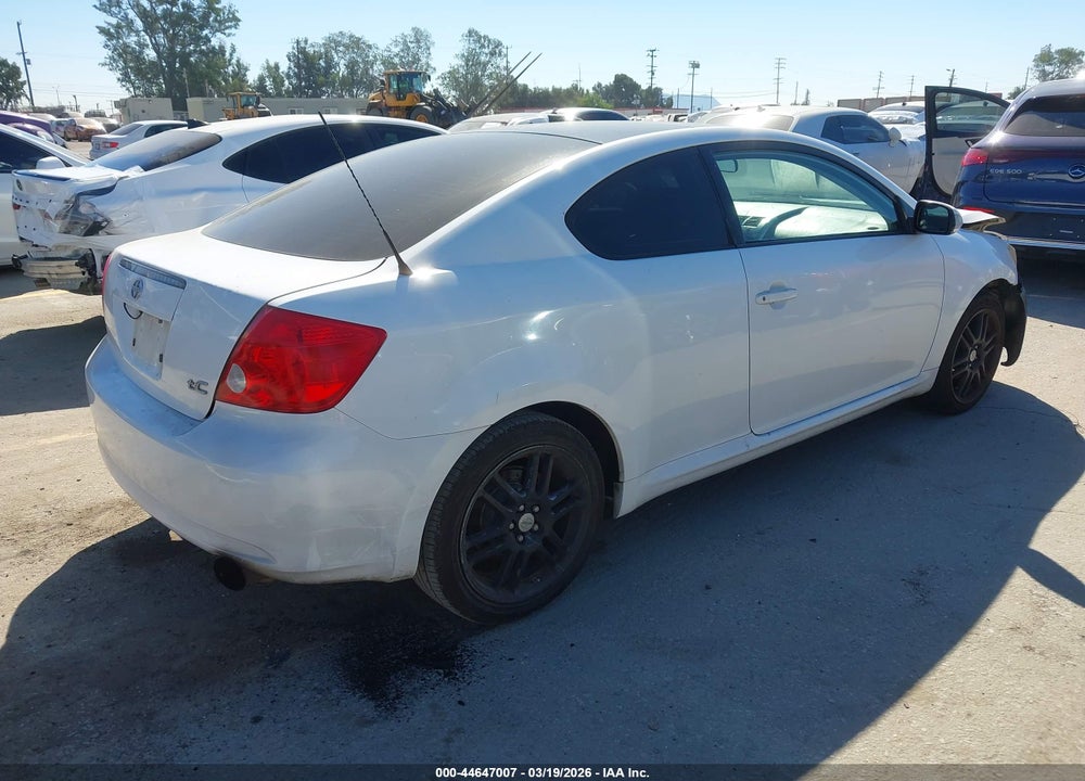 2007 SCION TC VIN: JTKDE177070205428