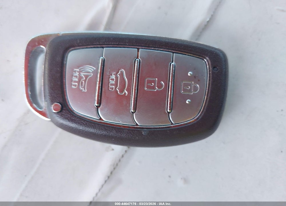 2020 HYUNDAI ELANTRA VALUE EDITION VIN: 5NPD84LF4LH621332