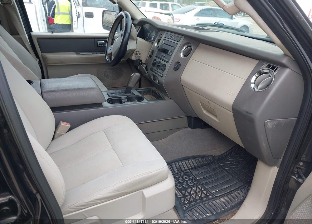 2008 FORD EXPEDITION XLT VIN: 1FMFU15588LA06417