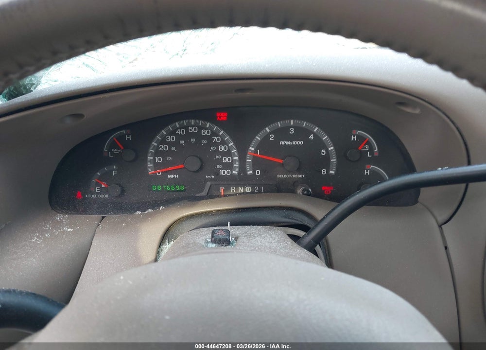 2003 FORD F-150 LARIAT/XLT VIN: 1FTRW08L83KC11055
