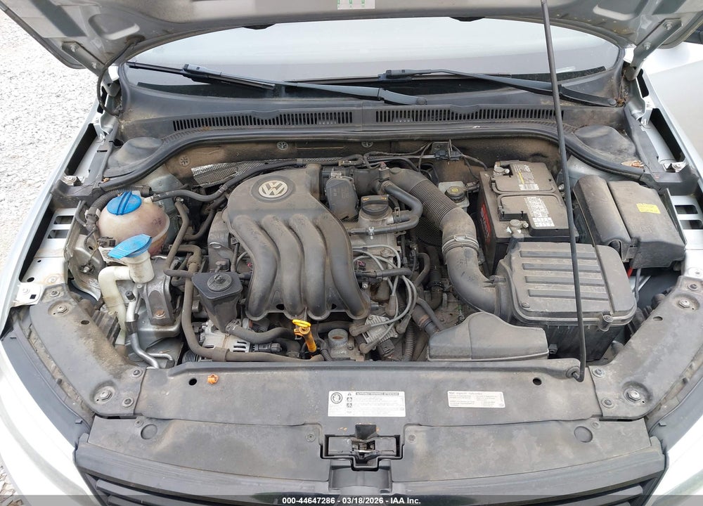 2012 VOLKSWAGEN JETTA 2.0L S VIN: 3VW2K7AJ4CM398637