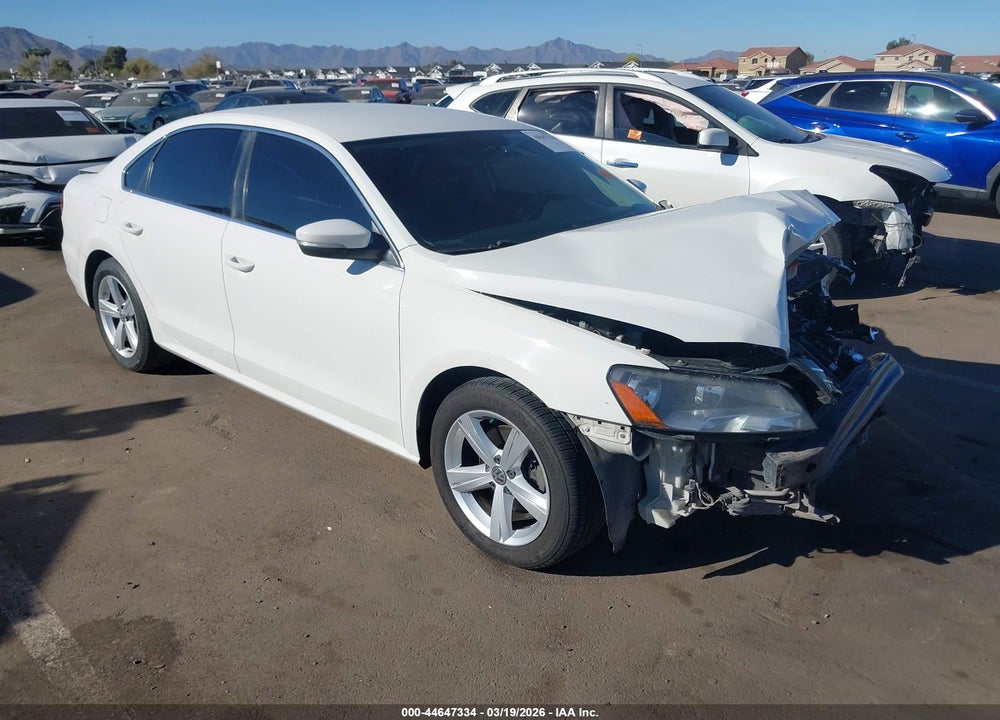 2014 VOLKSWAGEN PASSAT 1.8T SE VIN: 1VWBT7A34EC109257