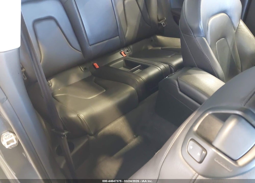 2013 AUDI A5 2.0T PREMIUM VIN: WAULFAFR6DA039213