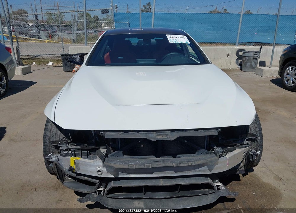 2016 BMW M4 VIN: WBS3R9C52GK337744